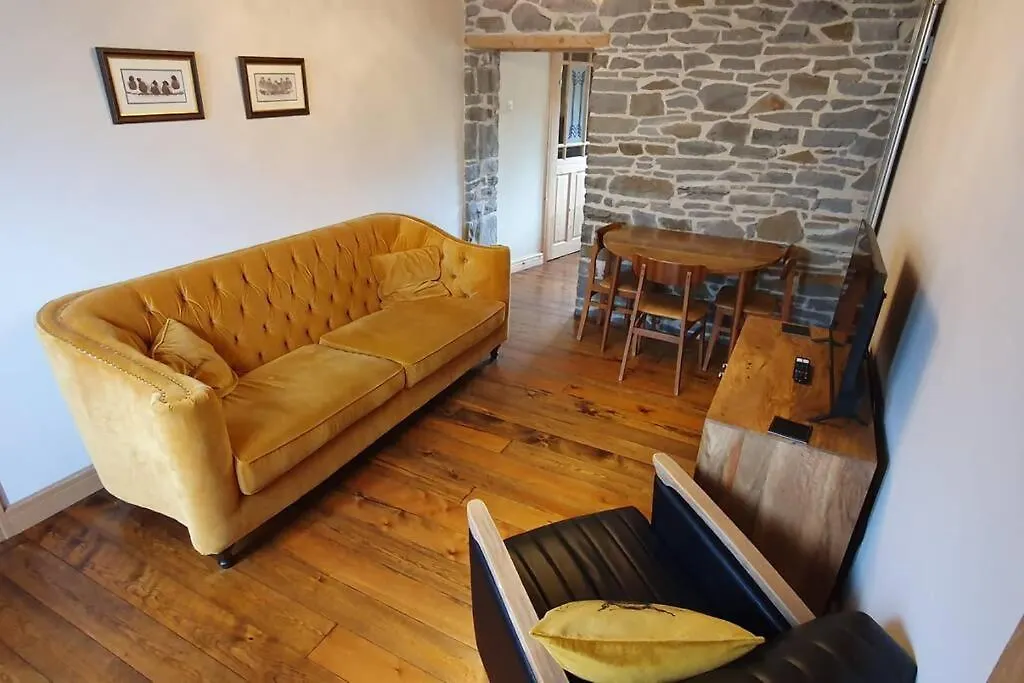 Appartamento Ty Taf 2 Bed Cottage With Deck & Easy Transport Links Cardiff